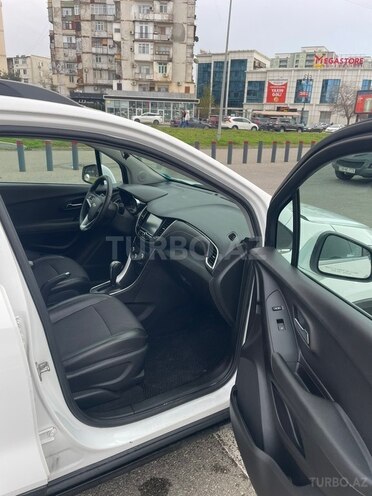 Chevrolet Trax 2018, 140,000 km - 1.4 l - Bakı