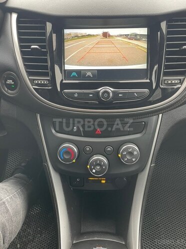 Chevrolet Trax 2018, 140,000 km - 1.4 l - Bakı