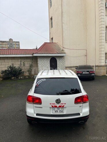 Volkswagen Touareg 2004, 234,659 km - 4.2 l - Lənkəran