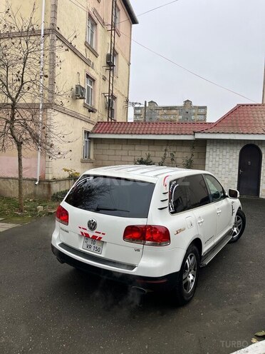 Volkswagen Touareg 2004, 234,659 km - 4.2 l - Lənkəran
