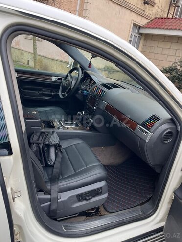 Volkswagen Touareg 2004, 234,659 km - 4.2 l - Lənkəran