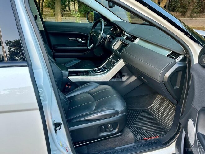 Land Rover RR Evoque-11