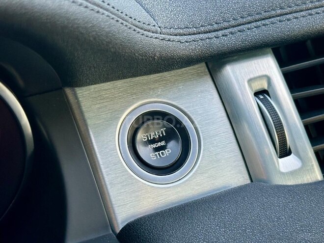 Land Rover RR Evoque-17