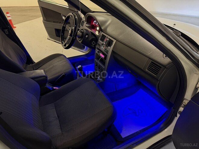 LADA (VAZ) Priora 2013, 220,000 km - 1.8 l - Gəncə