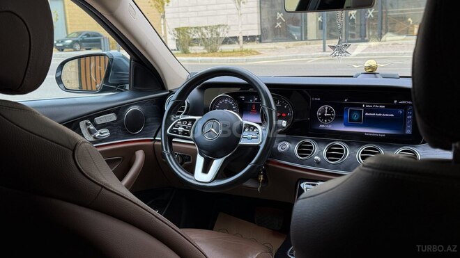 Mercedes E 220 d 2019, 214,000 km - 2.0 l - Bakı