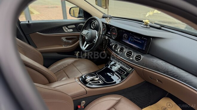 Mercedes E 220 d 2019, 214,000 km - 2.0 l - Bakı