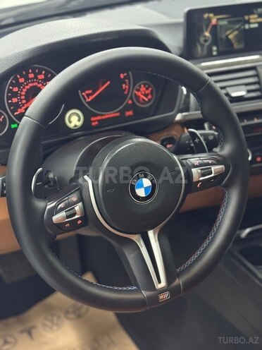 BMW 330-17