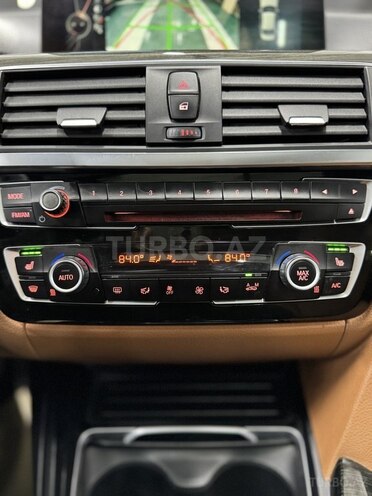BMW 330-22