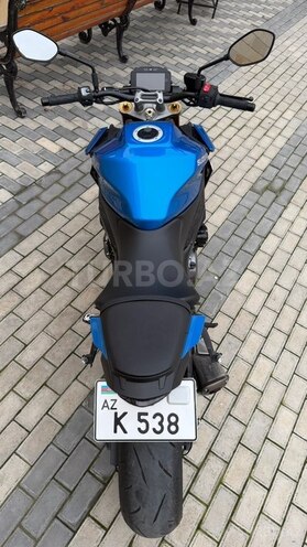Suzuki GSX-S1000-6