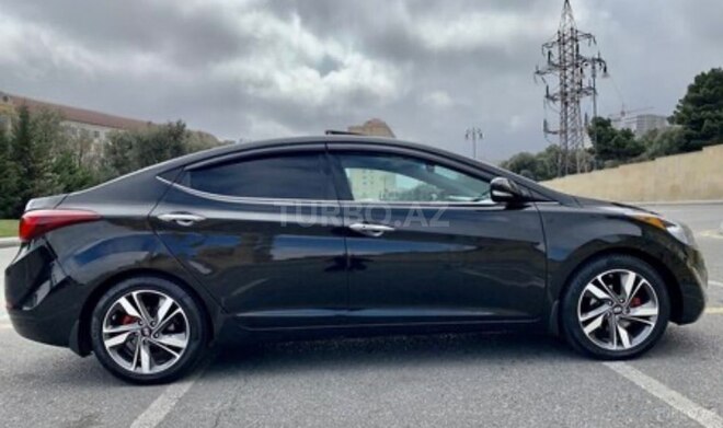 Hyundai Elantra 2015, 145,000 km - 1.8 л - Bakı