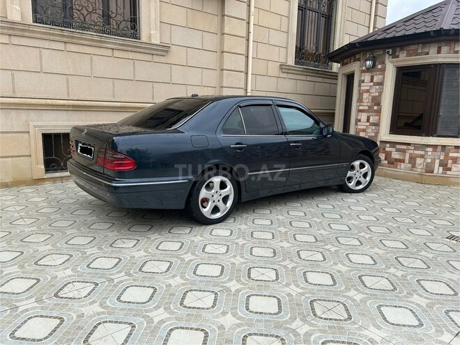 Mercedes E 270 2000, 390,000 km - 2.7 l - Bakı