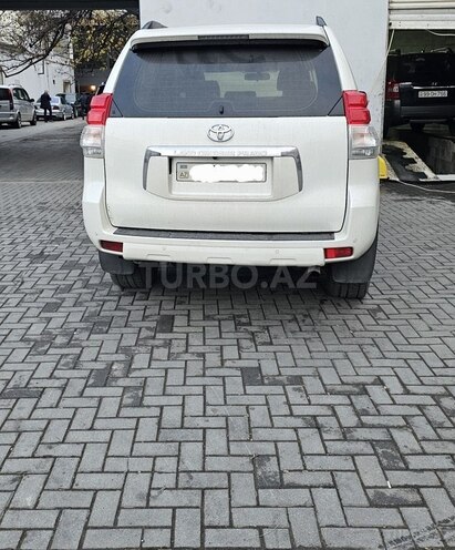 Toyota Land Cruiser Prado 2011, 280,000 km - 2.7 л - Bakı