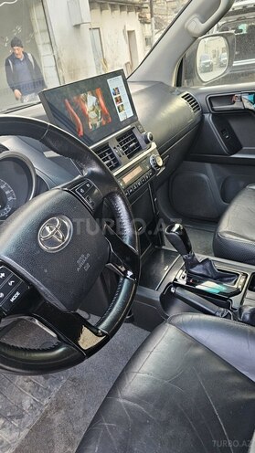 Toyota Land Cruiser Prado 2011, 280,000 km - 2.7 л - Bakı