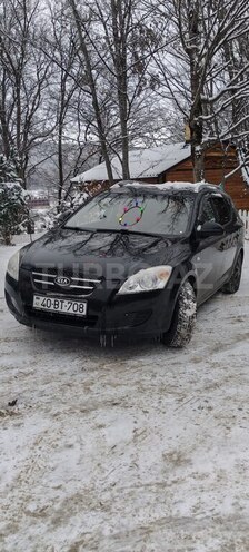 Kia  2008, 263,000 km - 1.4 l - Quba