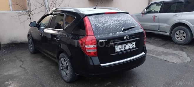 Kia  2008, 263,000 km - 1.4 l - Quba