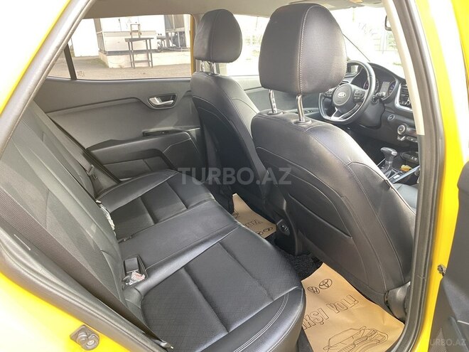 Kia Stonic 2017, 90,000 km - 1.6 l - Bakı