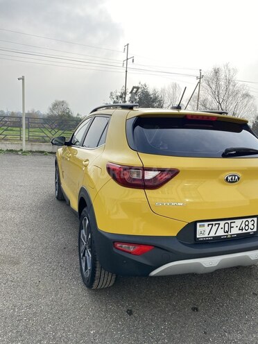 Kia Stonic 2017, 90,000 km - 1.6 l - Bakı