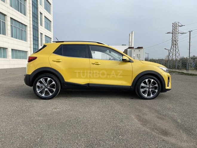 Kia Stonic 2017, 90,000 km - 1.6 l - Bakı