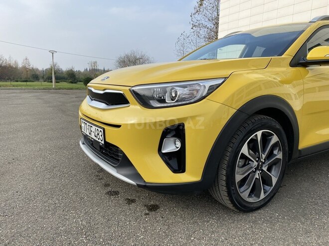 Kia Stonic 2017, 90,000 km - 1.6 l - Bakı
