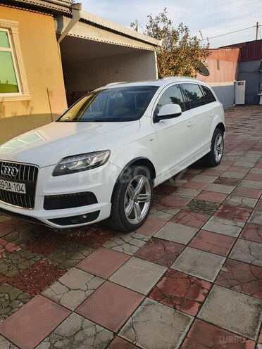 Audi Q7 2013, 156,000 km - 3.0 л - Cəlilabad