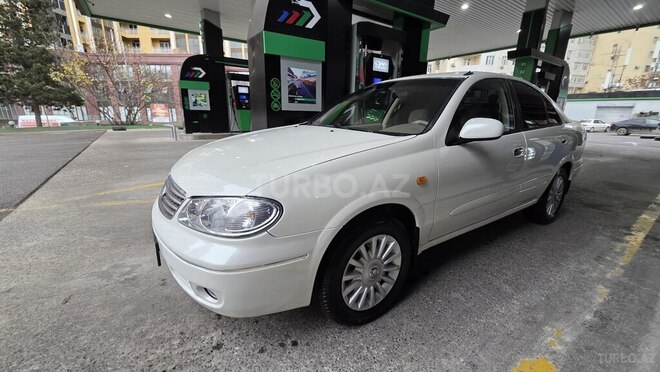 Nissan Sunny 2009, 198,000 km - 1.6 l - Bakı