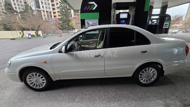 Nissan Sunny 2009, 198,000 km - 1.6 l - Bakı