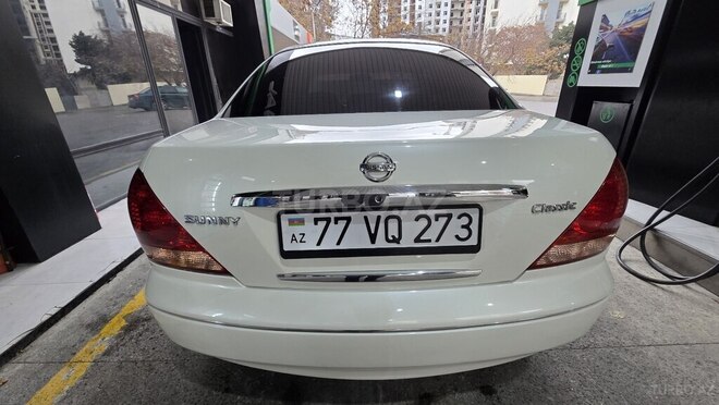 Nissan Sunny 2009, 198,000 km - 1.6 l - Bakı