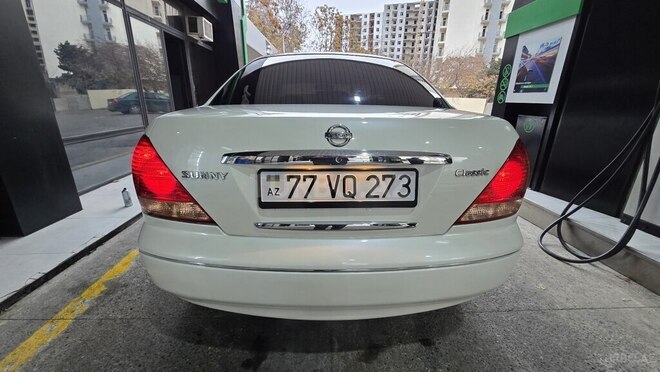 Nissan Sunny 2009, 198,000 km - 1.6 l - Bakı