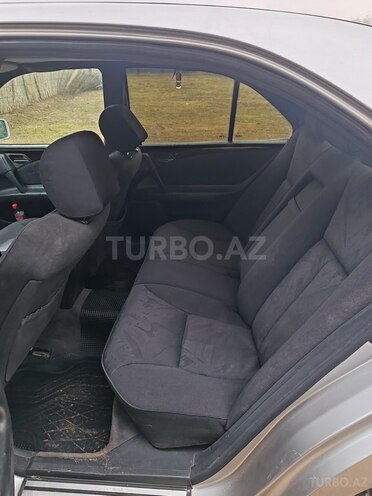 Mercedes E 230 1996, 373,400 km - 2.3 l - Sumqayıt
