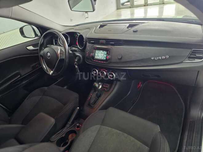 Alfa Romeo Giulietta 2017, 36,000 km - 1.4 l - Bakı