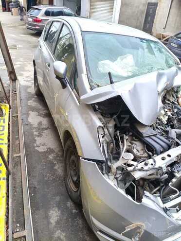 Nissan Note-7