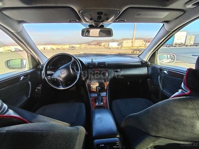 Mercedes C 240 2000, 302,630 km - 2.6 l - Bakı