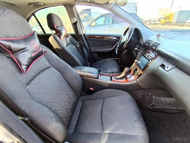 Mercedes C 240 2000, 302,630 km - 2.6 l - Bakı