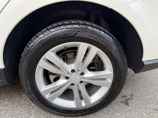 Mercedes ML 350 4MATIC 2012, 218,000 km - 3.5 л - Bakı