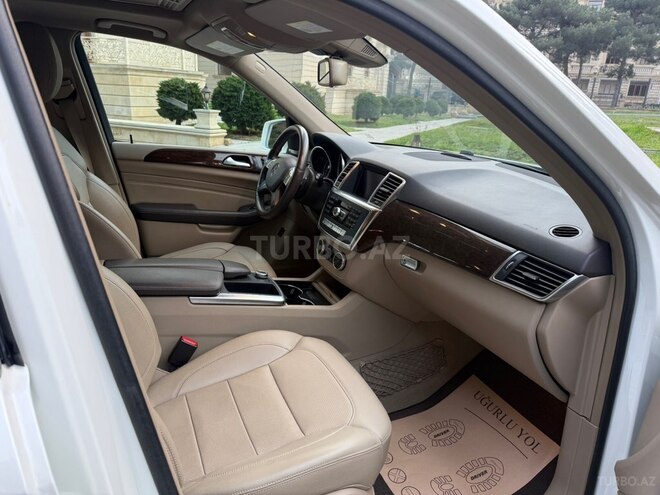 Mercedes ML 350 4MATIC 2012, 218,000 km - 3.5 л - Bakı