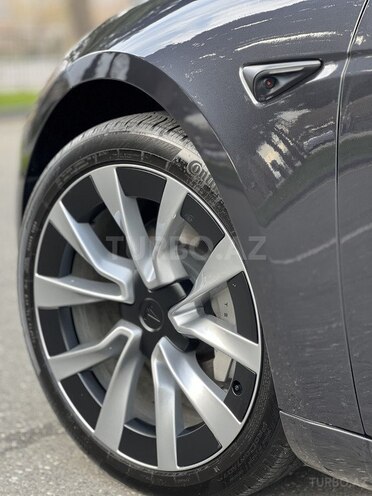 Tesla Model 3 2025, 13,700 km - 0.0 л - Bakı