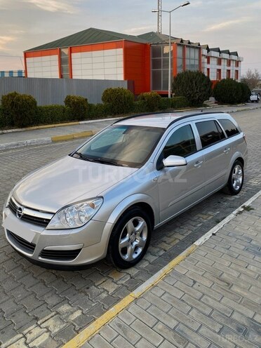 Opel Astra 2005, 208,000 km - 1.4 l - Bakı