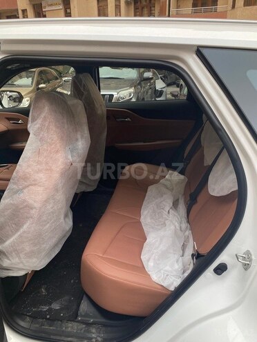 Changan  2025, 42 km - 1.5 l - Bakı
