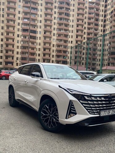 Changan  2025, 42 km - 1.5 l - Bakı