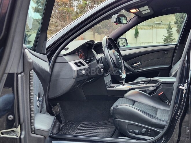 BMW 525 2008, 135,000 km - 2.5 л - Bakı