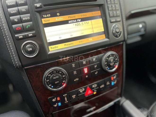 Mercedes GL 550 4MATIC-20
