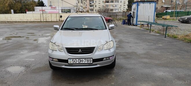 Mitsubishi Airtrek 2002, 268,413 km - 2.0 l - Sumqayıt