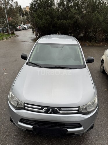 Mitsubishi Outlander 2014, 230,014 km - 2.4 l - Bakı
