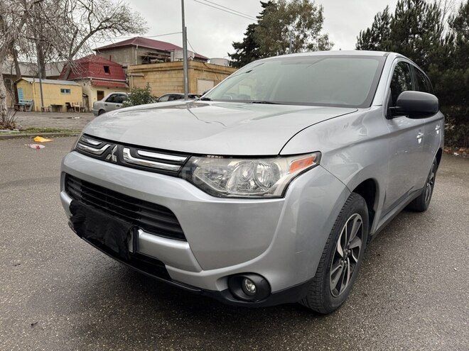 Mitsubishi Outlander 2014, 230,014 km - 2.4 l - Bakı
