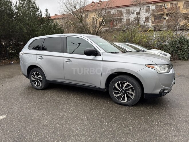 Mitsubishi Outlander 2014, 230,014 km - 2.4 l - Bakı