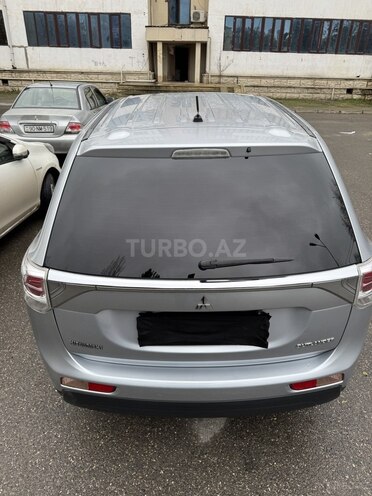 Mitsubishi Outlander 2014, 230,014 km - 2.4 l - Bakı