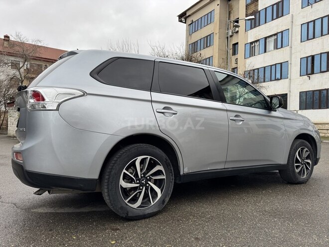 Mitsubishi Outlander 2014, 230,014 km - 2.4 l - Bakı