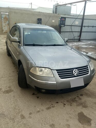 Volkswagen Passat 2003, 326,580 km - 1.8 l - Bakı