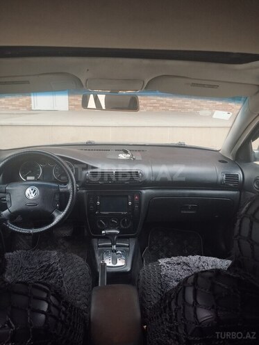 Volkswagen Passat 2003, 326,580 km - 1.8 l - Bakı