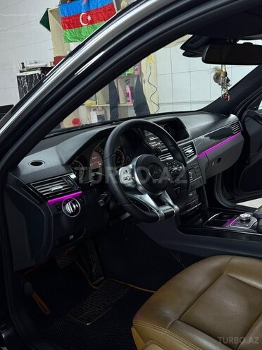 Mercedes E 350 2010, 335,000 km - 3.5 l - Bakı
